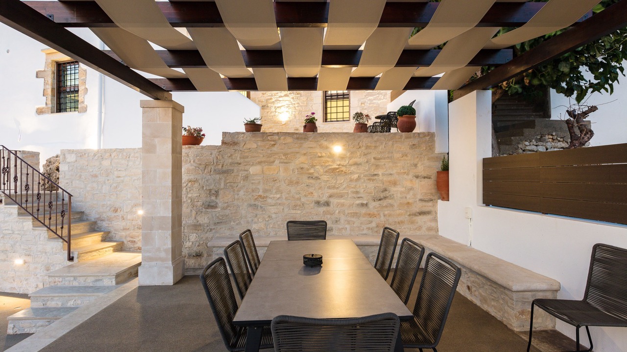 Photo of Outdoor in Monopari