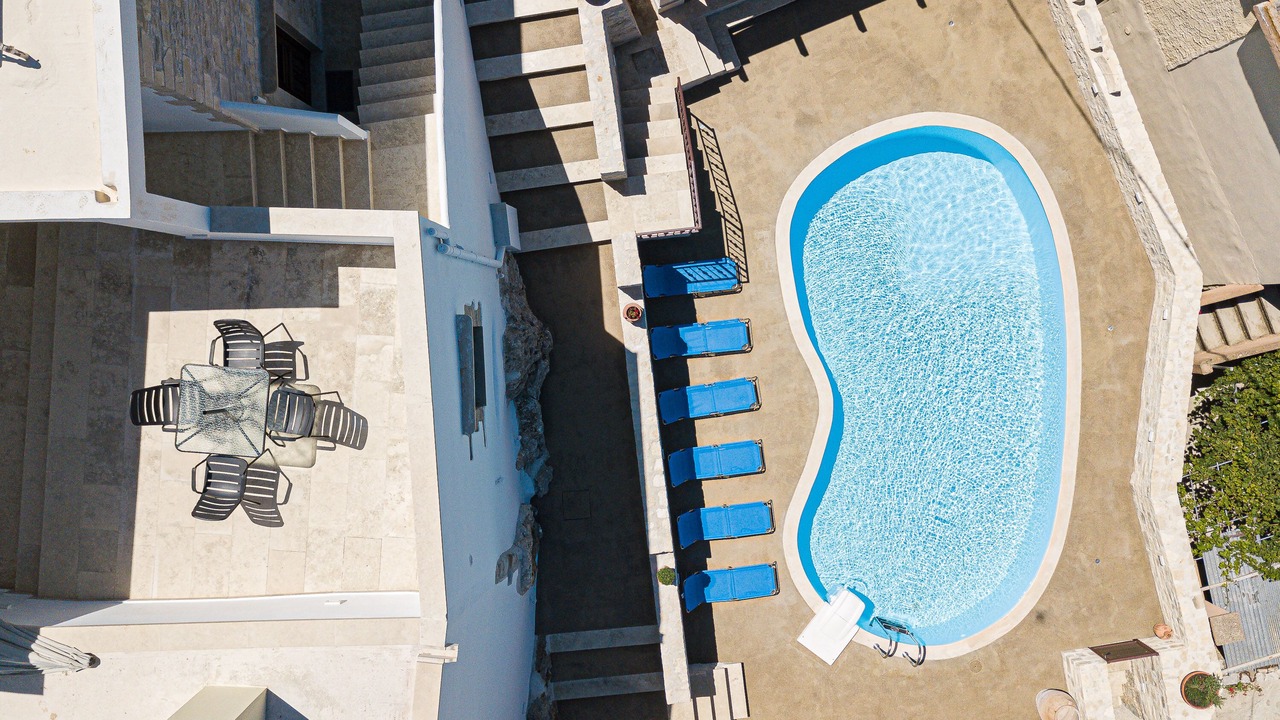 Photo of Outdoor in Monopari