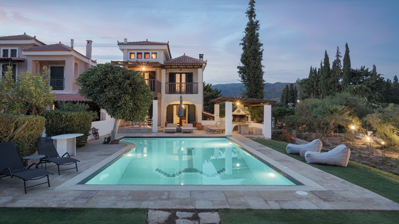 Photo of Outdoor in Plepi