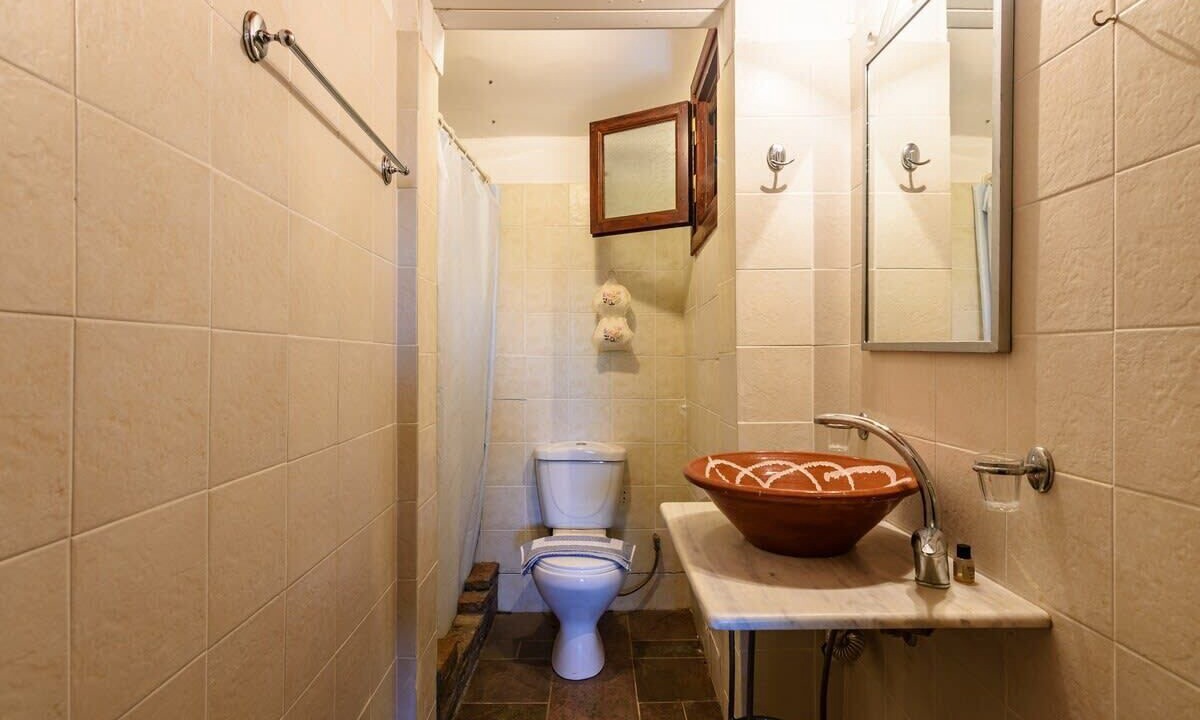 Photo of Bathroom in Aipeia