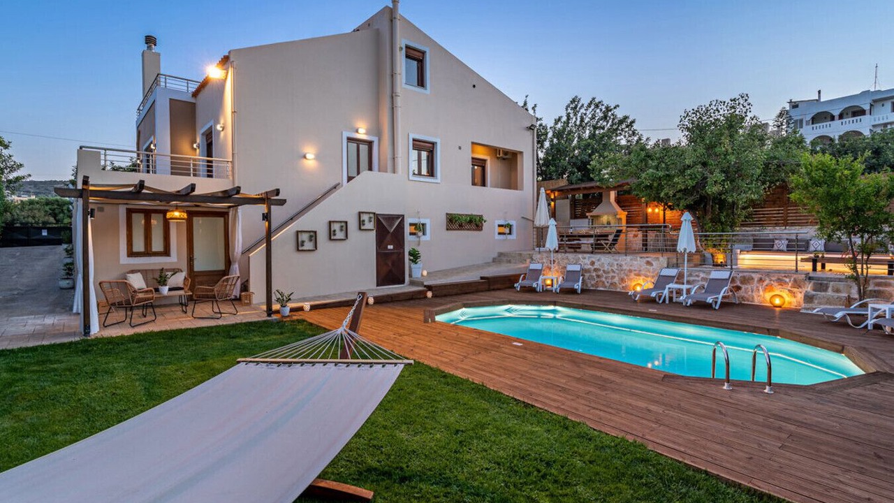 Photo of Outdoor in Gerani