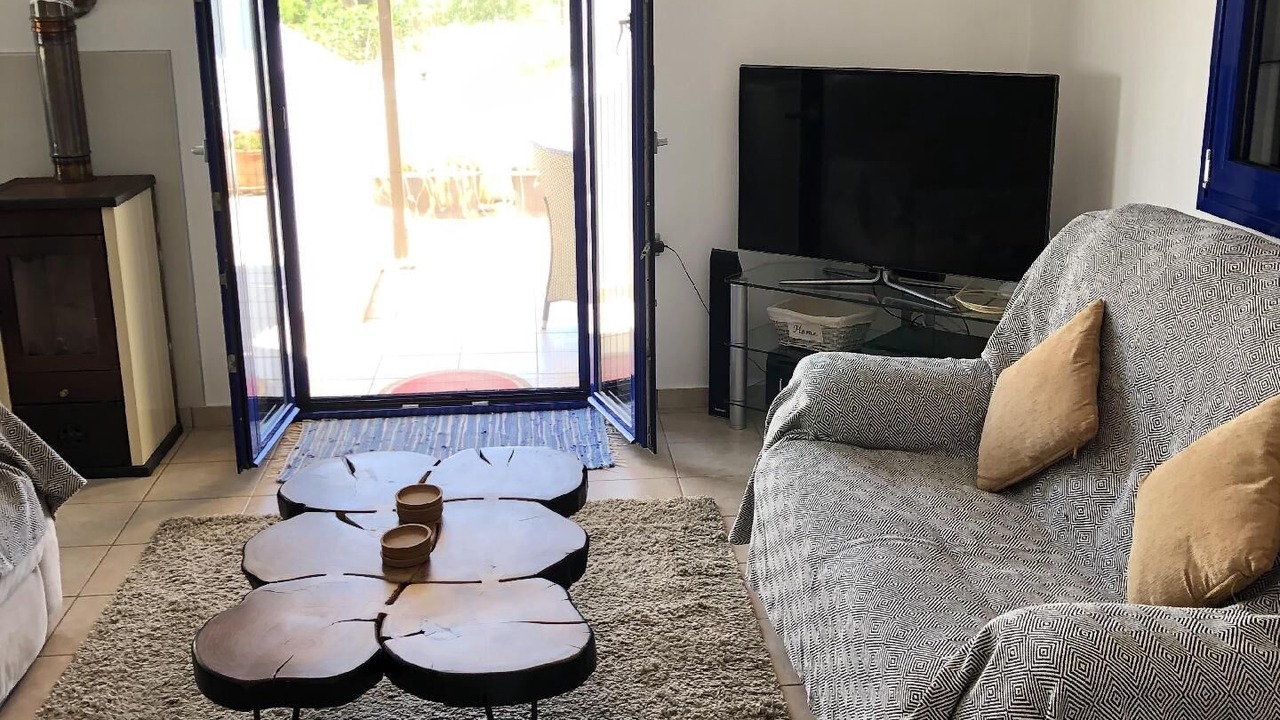 Photo of Livingroom in Tavronitis