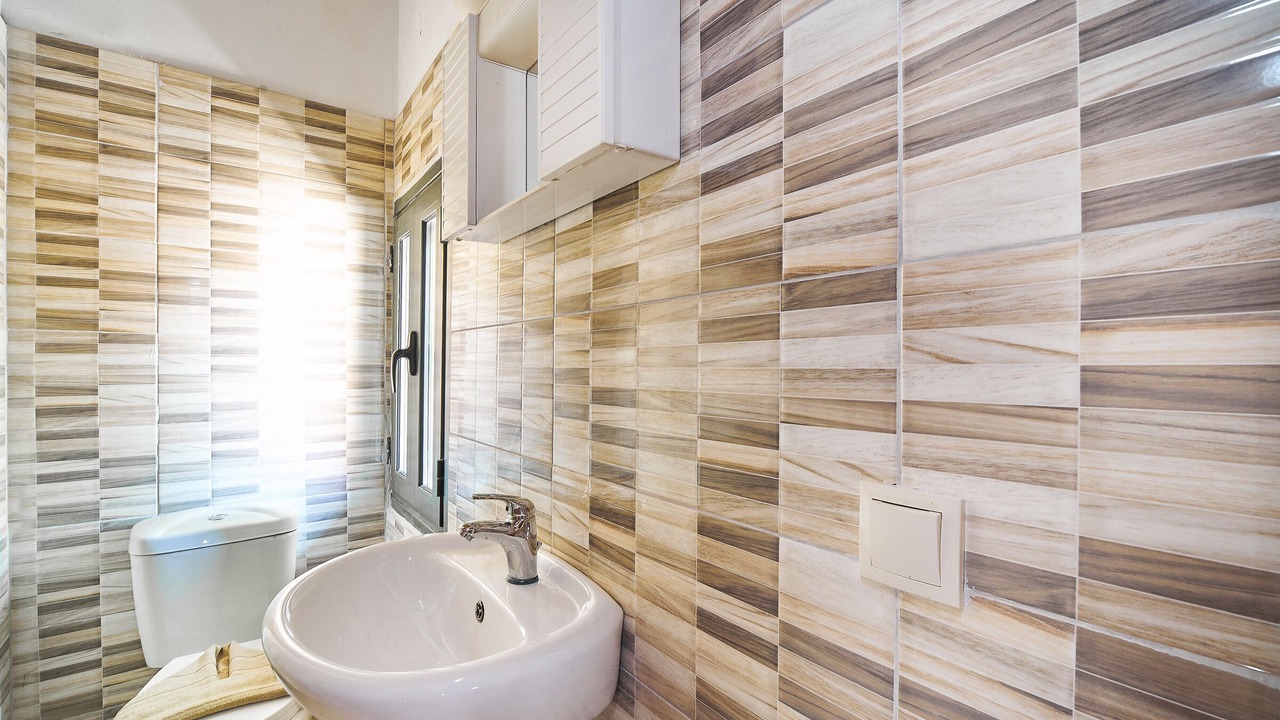 Photo of Bathroom in Agía Eiríni