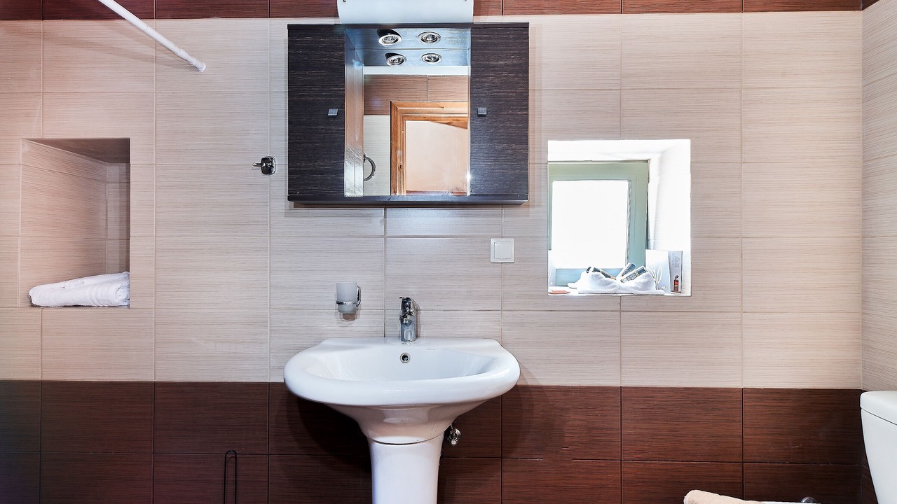 Photo of Bathroom in Agía Eiríni