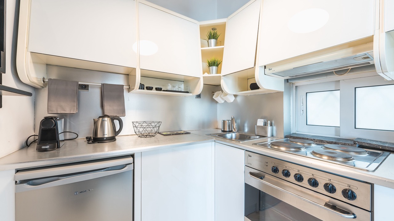 Photo of Kitchen in Plaka