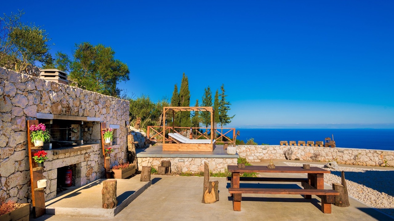 Photo of Outdoor in Ano Volimes