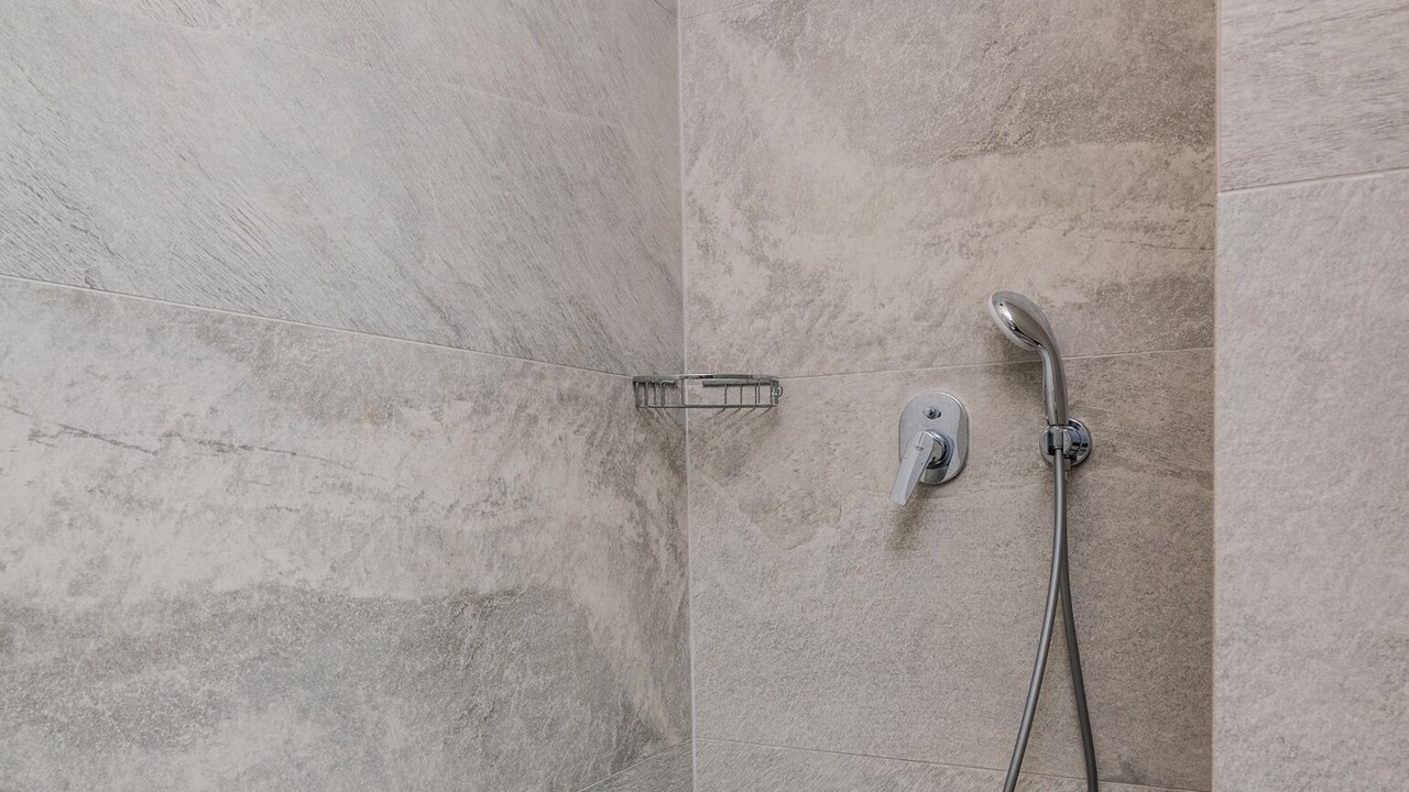 Photo of Bathroom in Ano Volimes