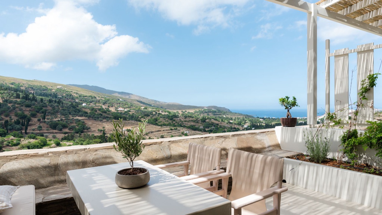 Photo of Patio Balcony in Andros Town