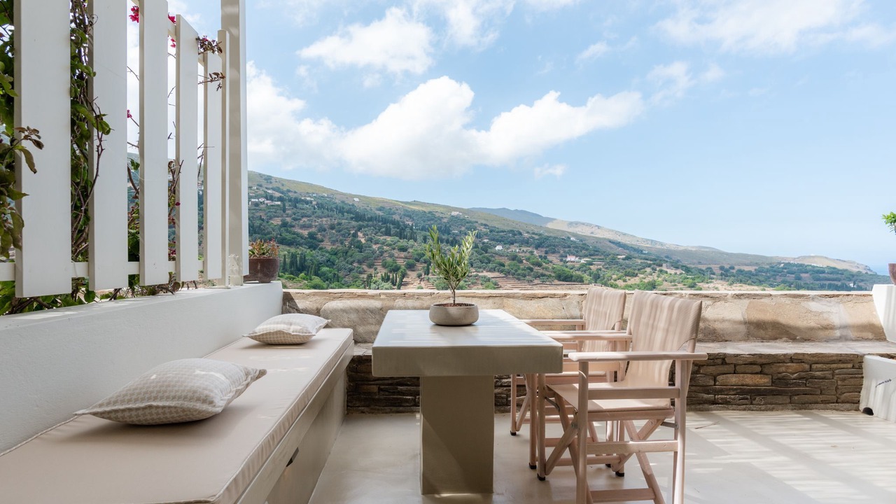 Photo of Patio Balcony in Andros Town