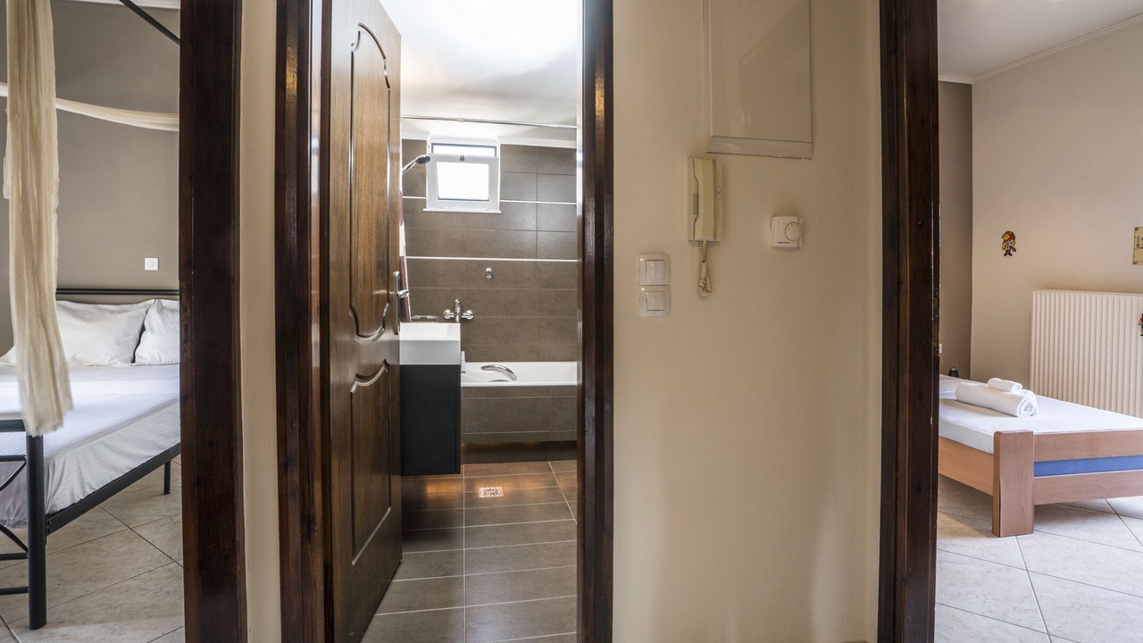 Photo of Bedroom in Kounoupidiana