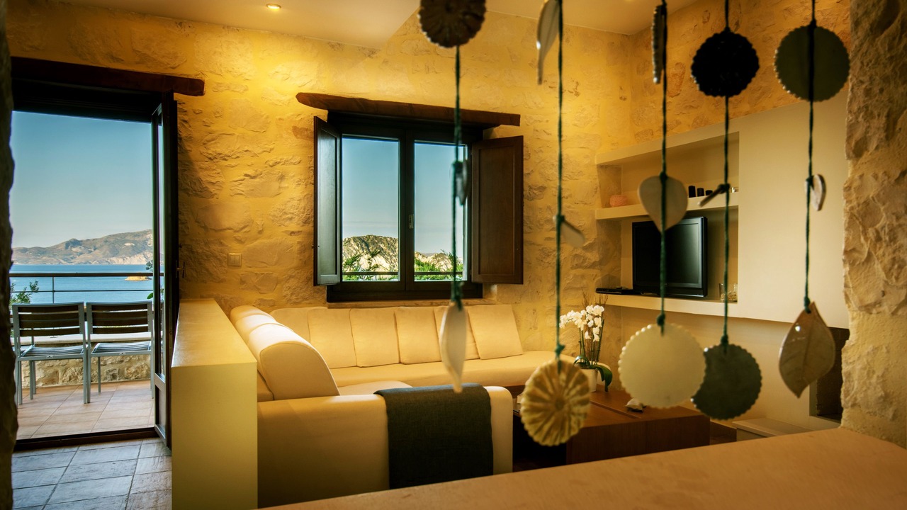 Photo of Livingroom in Marathias