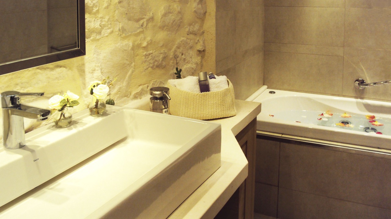 Photo of Bathroom in Marathias