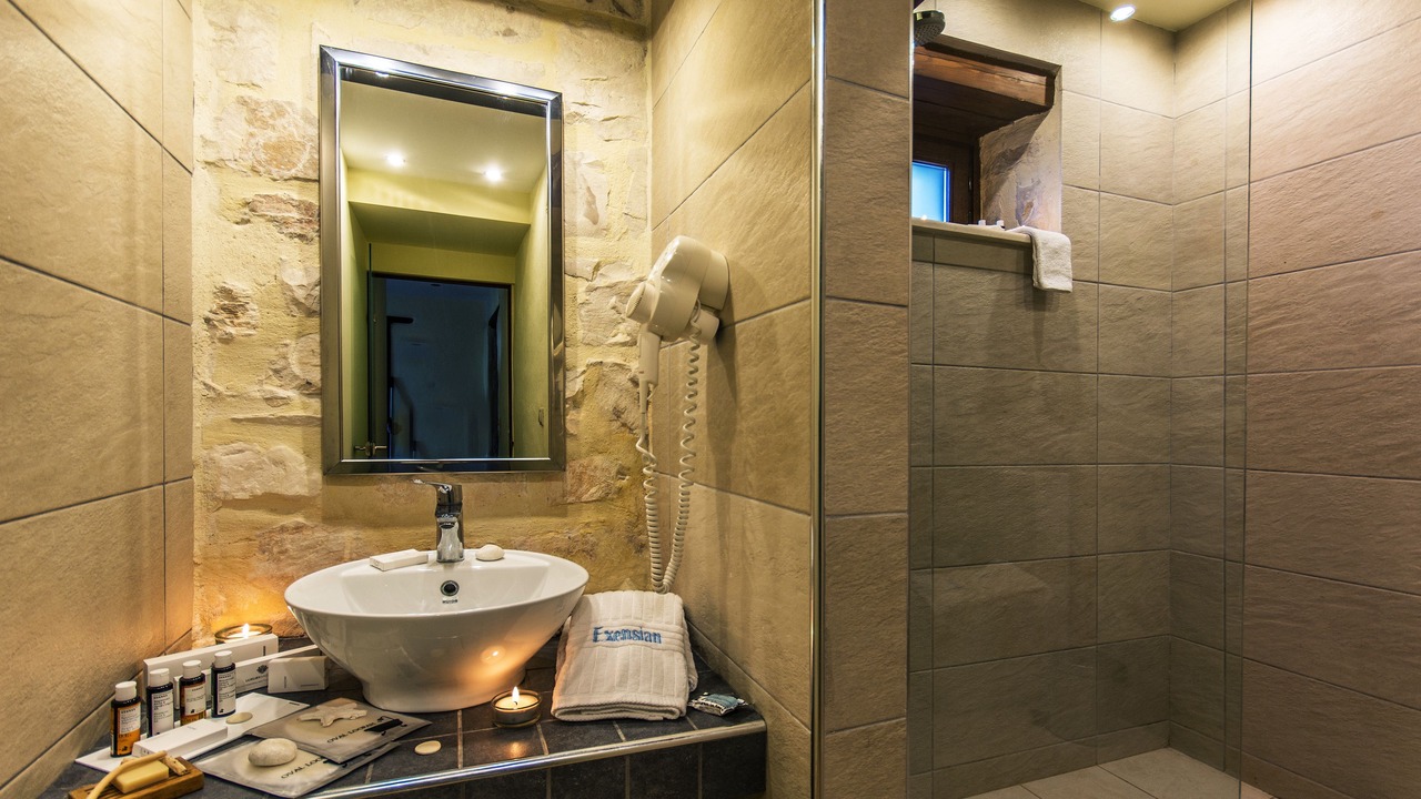 Photo of Bathroom in Marathias