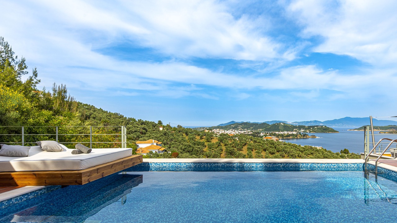 Photo of Outdoor in Agia Paraskevi