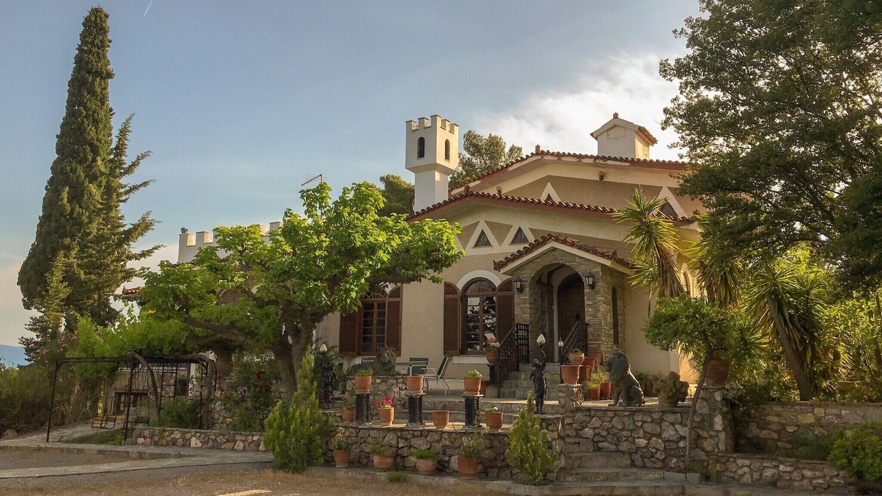 Photo of Outdoor in Eretria