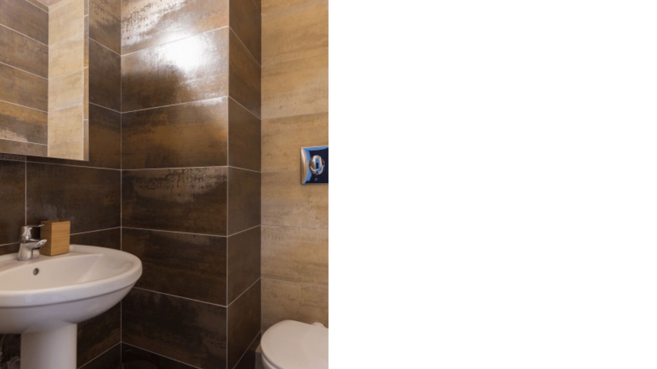 Photo of Bathroom in Psirri
