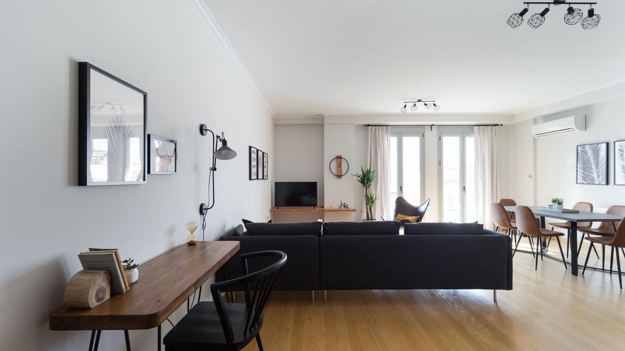Photo of Livingroom in Psirri