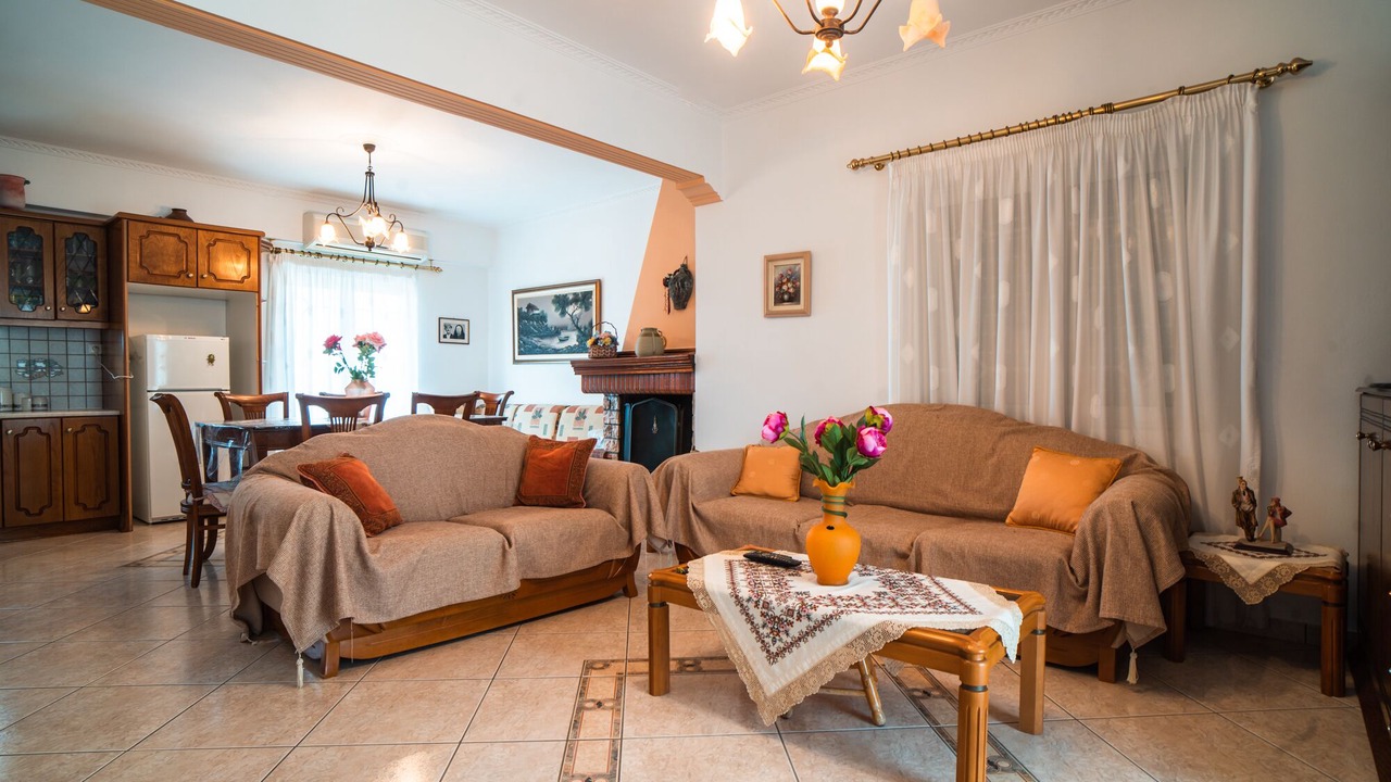 Photo of Livingroom in Paleros