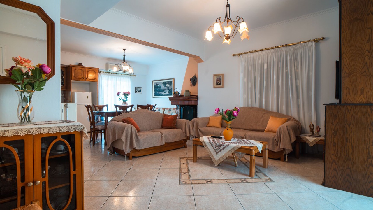 Photo of Livingroom in Paleros