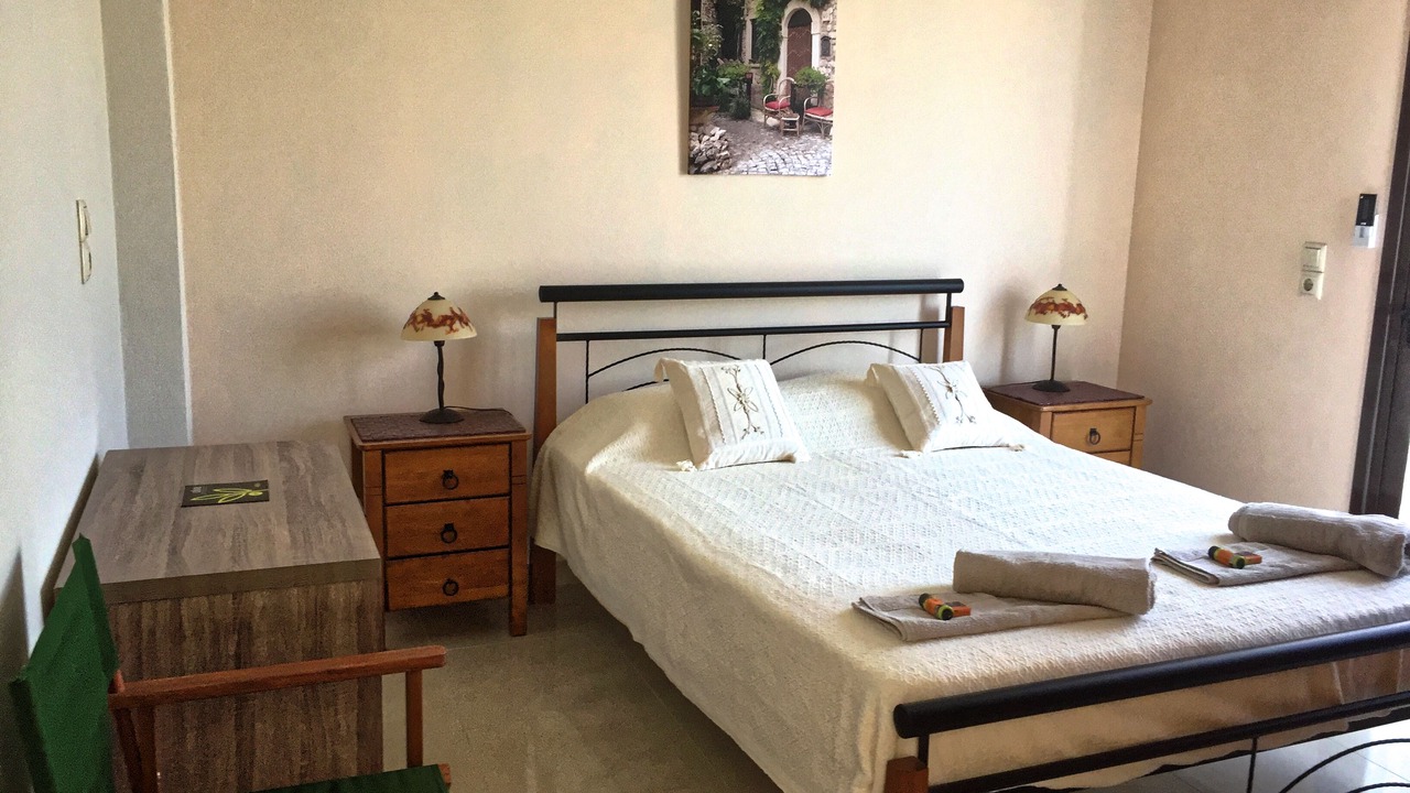 Photo of Bedroom in Loutra