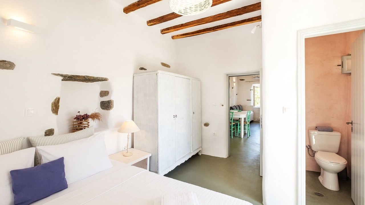 Photo of Bathroom in Krotiri