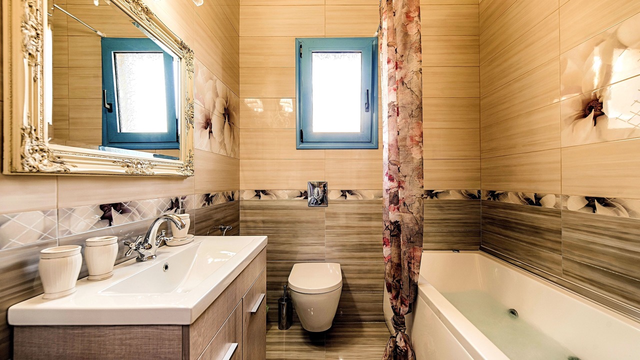 Photo of Bathroom in Lindos
