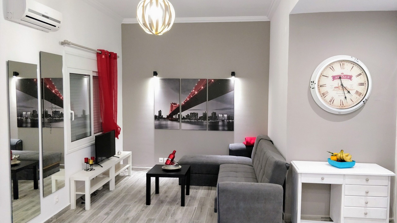 Photo of Livingroom in Rhodes Town
