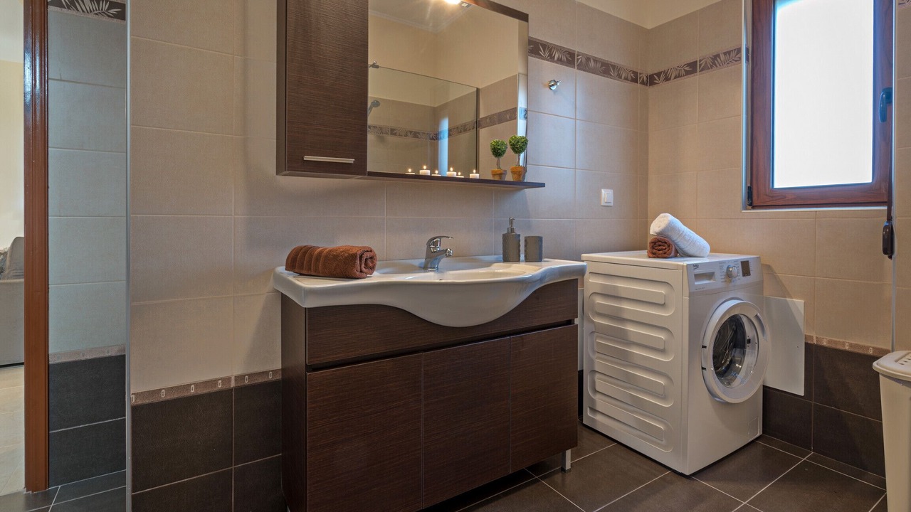 Photo of Bathroom in Atsipópoulon