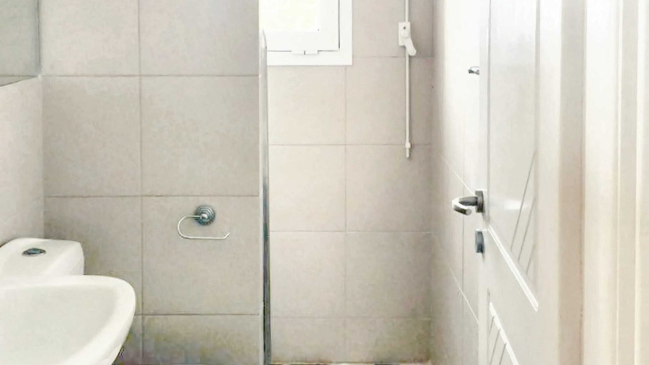 Photo of Bathroom in Tzamarelata