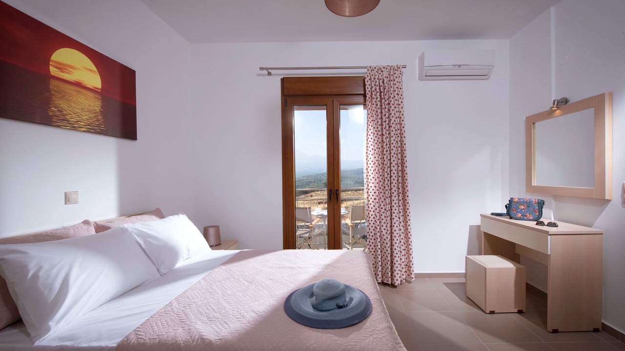 Photo of Bedroom in Geropotamos