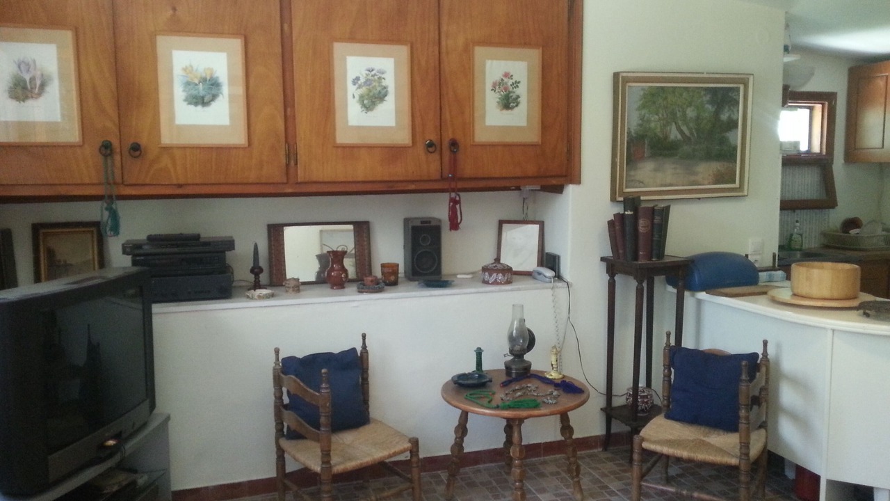 Photo of Livingroom in Eretria