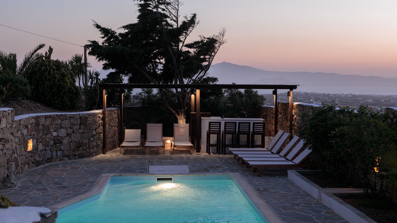 Photo of Outdoor in Glinado