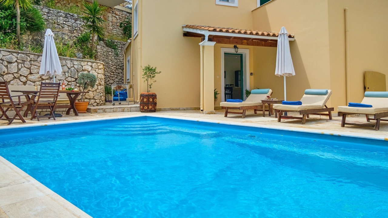 Photo of Outdoor in Apraos