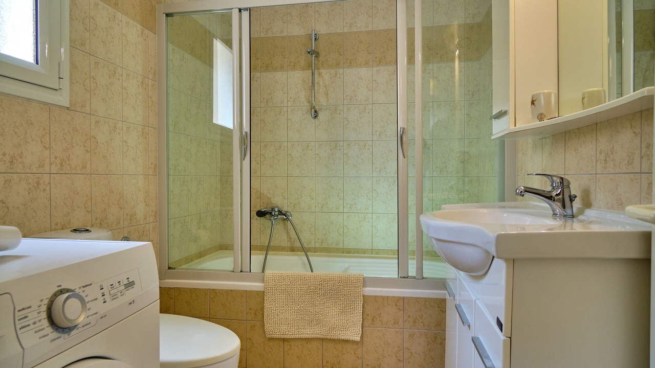 Photo of Bathroom in Apraos