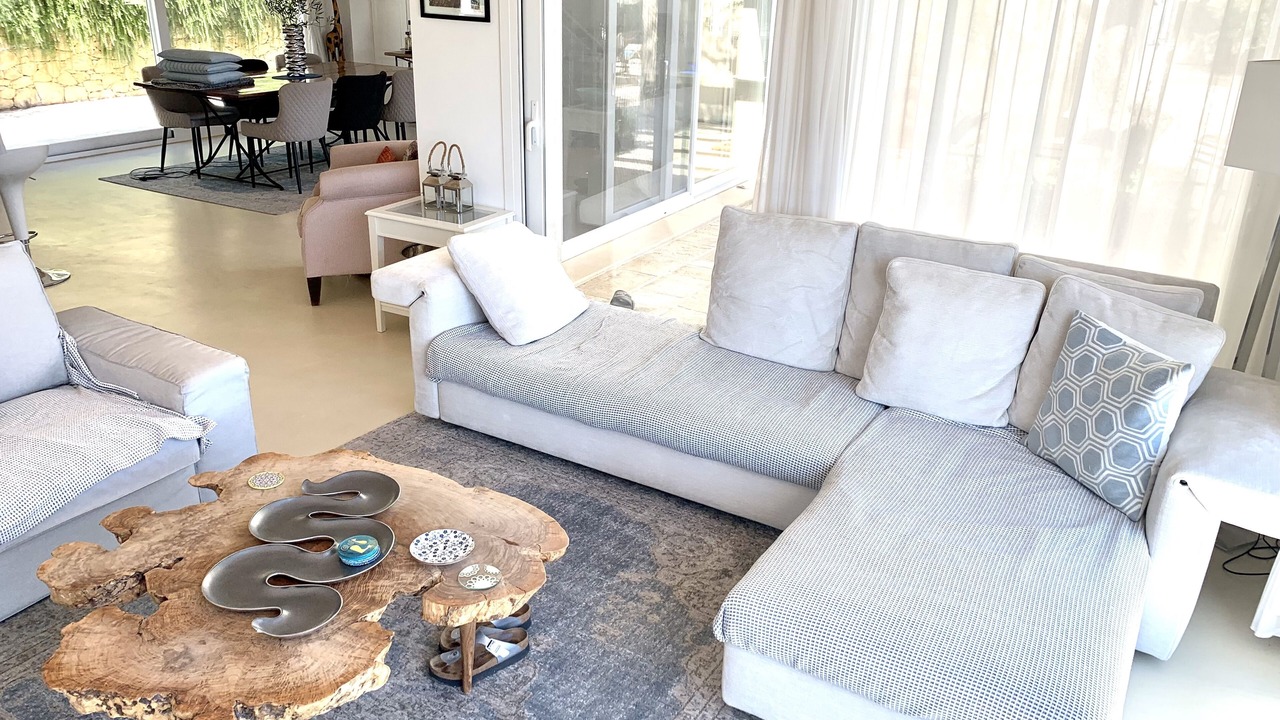 Photo of Livingroom in Petaleia