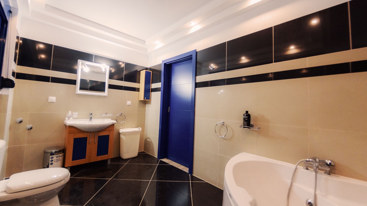 Photo of Bathroom in Agia Pelagia Chlomou