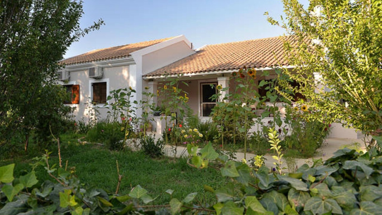 Photo of Others in Peroulades