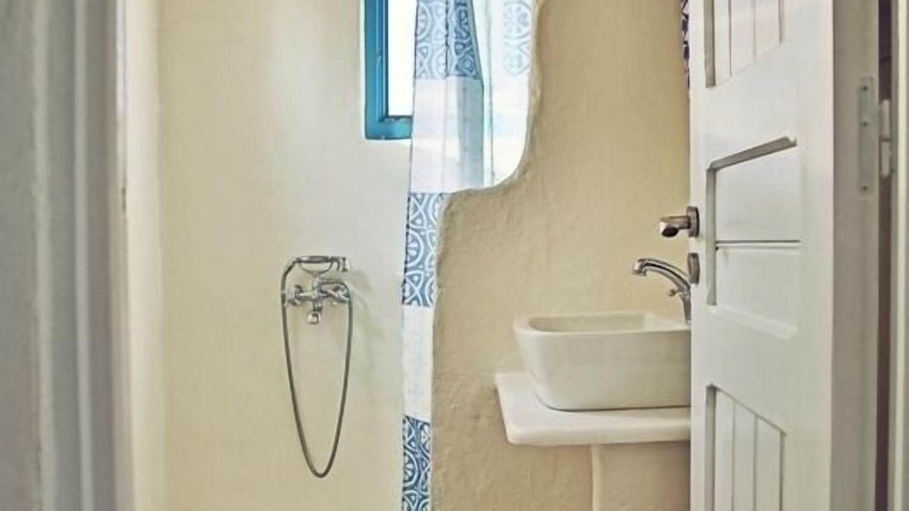 Photo of Bathroom in South Rhodes