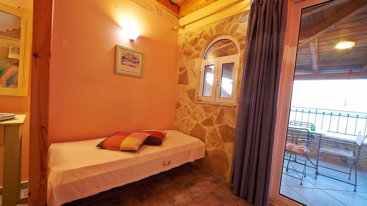 Photo of Bedroom in Marathias