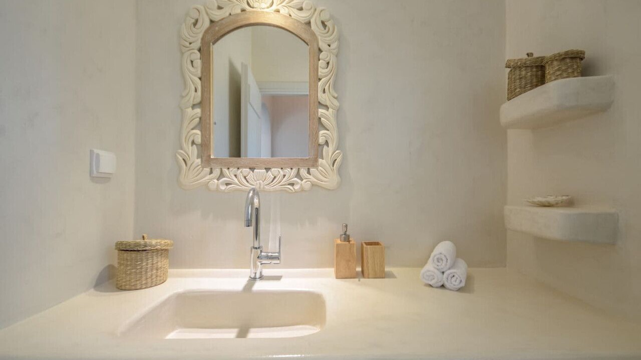 Photo of Bathroom in Plaka