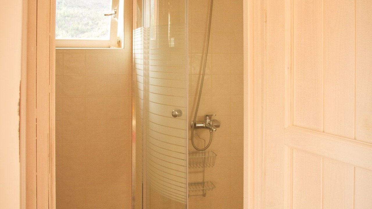 Photo of Bathroom in Agía Eiríni