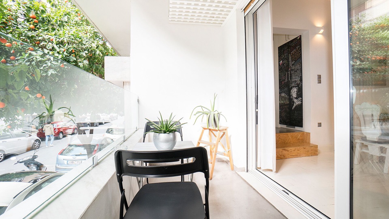 Photo of Patio Balcony in Anafiotika