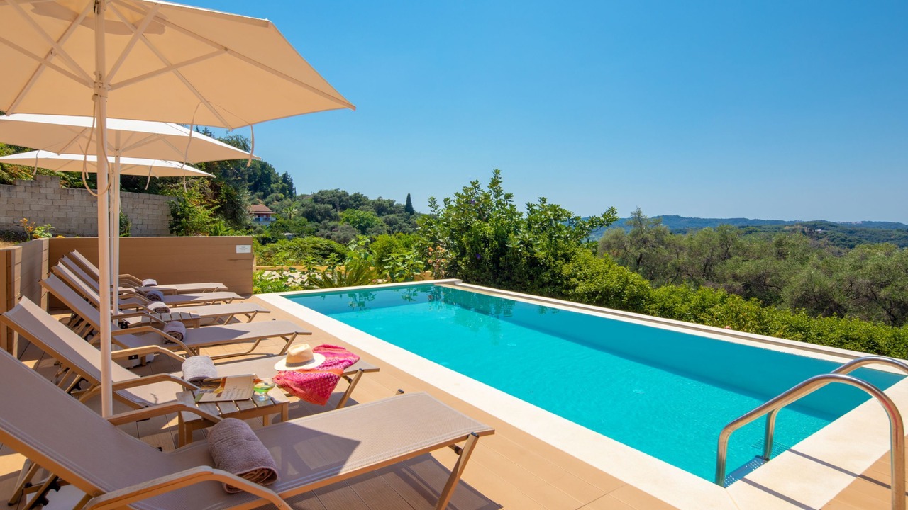 Photo of Outdoor in Karousades