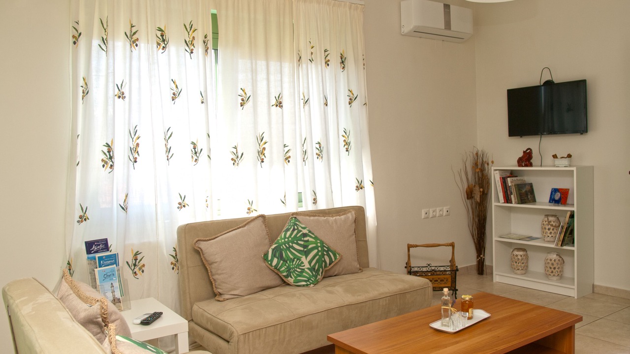 Photo of Livingroom in Pitharion