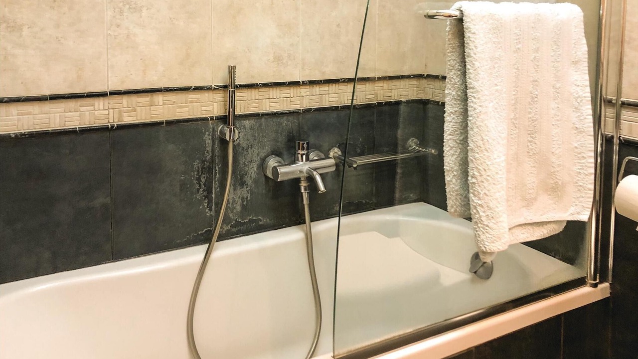 Photo of Bathroom in Spata-Artemida