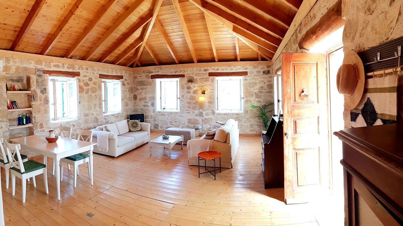 Photo of Livingroom in Agia Thekli