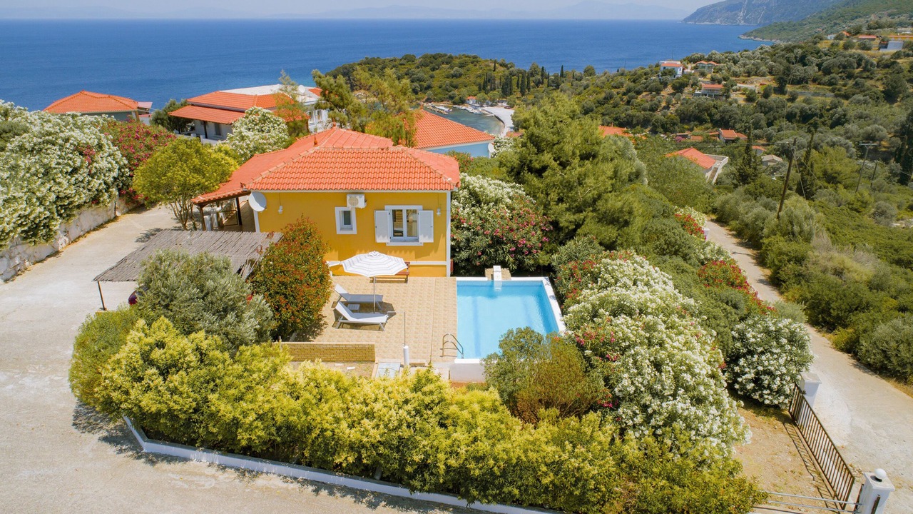 Photo of Outdoor in Samos Town