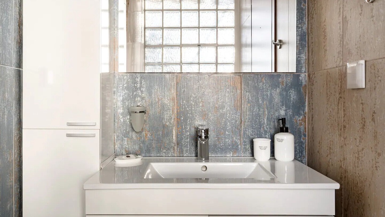 Photo of Bathroom in Monastiraki