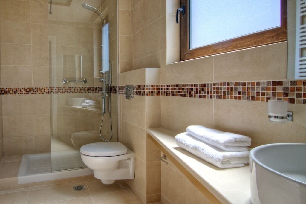 Photo of Bathroom in Prines