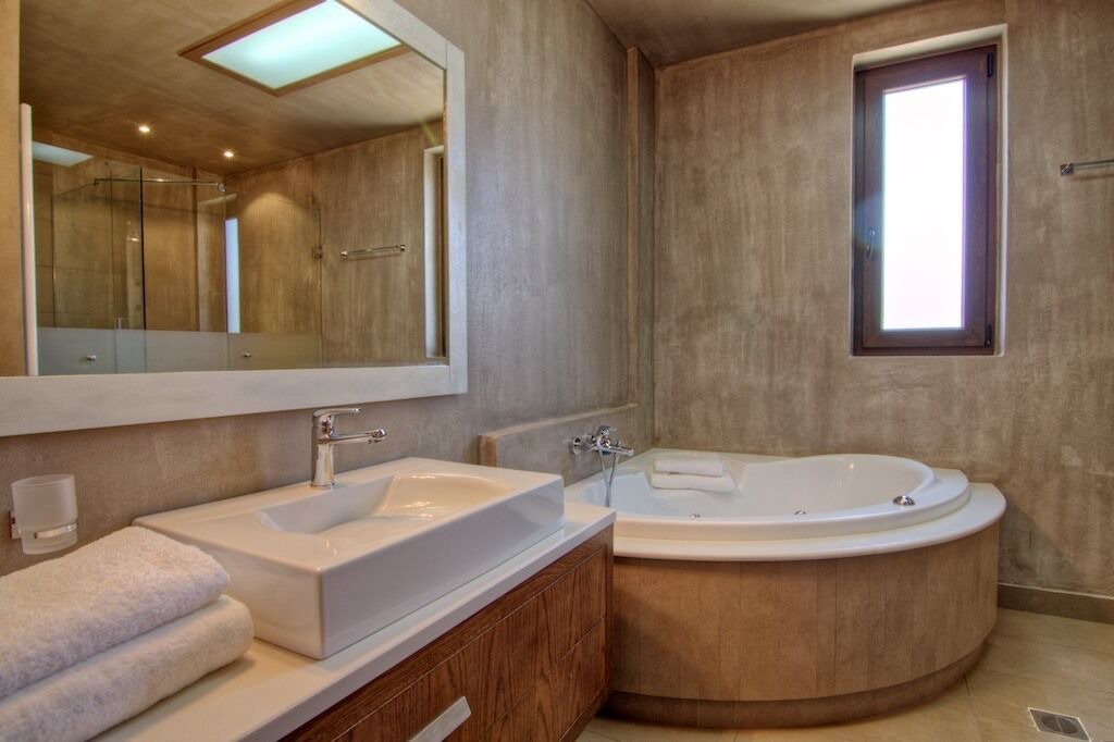 Photo of Bathroom in Prines